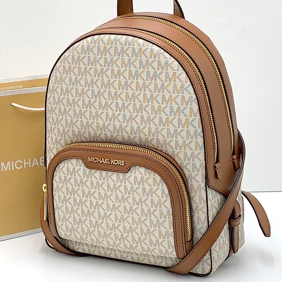 MICHAEL KORS JAYCEE MEDIUM BACKPACK VANILLA SIGNATURE COLOR NWT - Picture 2 of 16